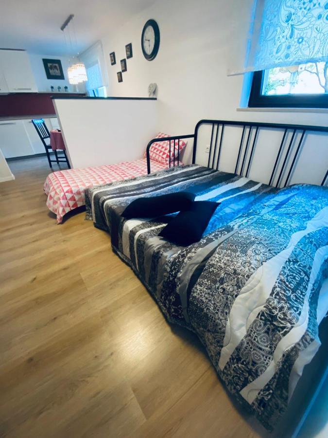 Apartma Kamnitnk Škofja Loka Exterior foto